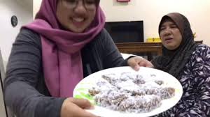 Sediakan kuali memasak dan masukkan minyak yang agak banyak. Kuih Tepung Kapur Youtube