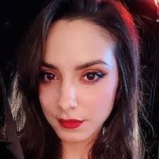 Angela Domanico's Instagram, Twitter & Facebook