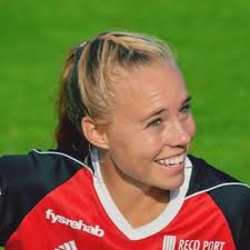 Paige Diamond (@paigeDIAMOND13)