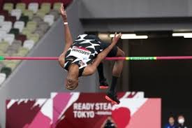 Mutaz essa barshim of qatar celebrates on the way to winning the gold medal in the men's high jump final during day three of the iaaf world indoor. Oca Qatar