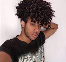 The professional will trim the extension to match your haircut for a more authentic look. Cabelo Cachos Hair Hairstyles Crespocurto Curly Hair Inspiration Hair Styles Curly Hair Styles