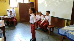 Contoh Soal Bahasa Inggris Kelas 4 Sd Semester 1 Tentang Greeting Dan Introduction Pak Mono