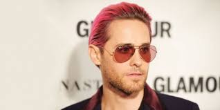 Warna rambut pria 2021, cat rambut highlight pria, warna rambut pria yang disukai wanita, gaya warna rambut pria, warna rambut pria korea pemilihan gambar rambut pria berwarna yang tepat juga akan membuat hp kamu tampak enak dilihat. Baim Wong Cat Rambut Ini Tren Warna Yang Cocok Untuk Pria Gaya Tempo Co