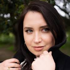 Melanie Abrams Fierstein (@melfierstein)