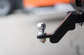 You should expect to pay between $800 and up to $2800 to install a gooseneck trailer hitch. Do All Suvs Have Hitches The Auto Sunday