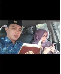 Aldi taher telah melamar salsabilih pada pertengahan juli 2020 di palembang. Akan Menikah Ketiga Kalinya Ini 5 Potret Aldi Taher Dengan Selebgram Salsabillah