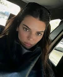 BE CV BK.2025-R-D BE CV BK.2025-R-D*** I've Been Waiting All Day Nobody  Said Hello😔