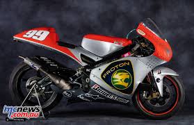 Proton Krv3 Two Stroke 500gp Jeremy Mcwilliams Set Pole On The Krv3 At The 2002 Australian Gp The Last Time A Two St Racing Bikes Motogp Racing Motorcycles