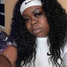 Tia Moss's Instagram, Twitter & Facebook