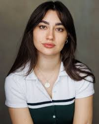 Olivia Mace's Instagram, Twitter & Facebook