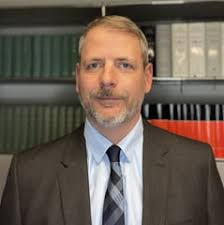 ᐅ lic.iur. HSG et lic.oec. HSG Peter Germann (Kriens)