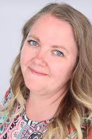 Debra Huff's Instagram, Twitter & Facebook