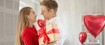 For the wedding day, this special gift is a perfect to raise the toast. Gift Ideas For Couples Anniversary Birthday Wedding Gift Ideas