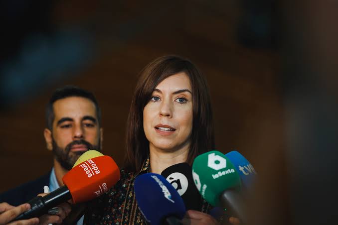 El PP pide la dimisión de Diana Morant por comparar un gobierno de Feijóo  con Hitler | Política | Cadena SER