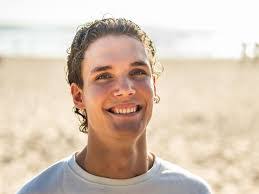 Mark Pottinger's Instagram, Twitter & Facebook