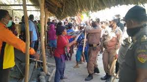 Maybe you would like to learn more about one of these? Https Kupang Tribunnews Com 2021 03 07 Video Wali Kota Solo Gibran Rakabuming Raka Pidato Berbahasa Inggris Di Depan Menteri Uea Https Cdn 2 Tstatic Net Kupang Foto Bank Images Gibran Rakabuming Groundbreaking Masjid Di Solo 011 Jpg Wali Kota