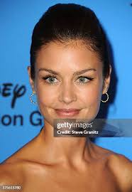 1,328 Beverly Ware Stock Photos, High-Res Pictures, and Images