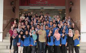 Pusat belia antarabangsa is on facebook. Sukarelawan Mycorps Hulur Tangan Ke Afrika