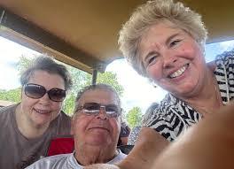 Lee Babbitt's Instagram, Twitter & Facebook