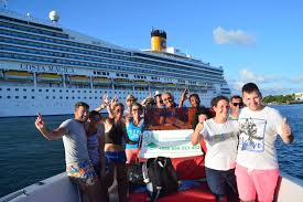 'will' beebe, jocelyn crane & 'ted' hill, simla, 1959.jpg 327 × 324; Croisieres Kairidream