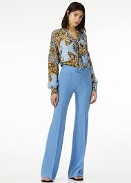 Glamour e easy chic, le camicie liu jo esaltano la femminilità in ogni occasione. Liu Jo Shirt W19499t5335 Martucci Boutique