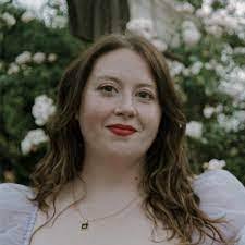 Jane Rone's Instagram, Twitter & Facebook