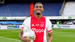 Deze pagina geeft een overzicht van alle thuiswedstrijden die ajax tegen deze tegenstander in de beker speelde en hierin wordt weergegeven hoe vaak ajax thuis speelde tegen vitesse, wie het. Liveblog De Dag Van De Bekerfinale