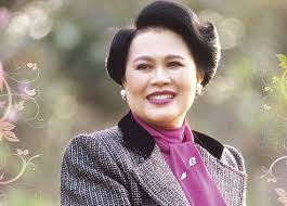 ในหลวง พระราชินี เสด็จฯบำเพ็ญพระราชกุศล เนื่องในวันคล้ายวันสวรรคต ร.9 à¸›à¸£à¸°à¸§ à¸• à¸žà¸£à¸°à¸£à¸²à¸Š à¸™ Dad40337