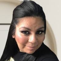 Mindy Leon's Instagram, Twitter & Facebook