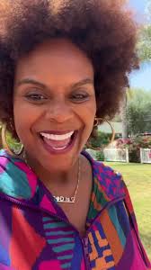 Here's a quick delicious lunch recipe! Jackfruit fajita tacos! And get into  my 🫑 from my garden!!! Very good! #tabithabrown #garden #vegan #foodie  #jackfruit