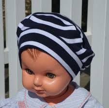 Bonnet Bebe En Coton Raye Blanc Et Bleu De Lineva Pour Ete Blanc Blanc Raye In 2020 Bebe Baby Bebe Francesca S