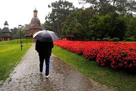 Chuva intensa no Paraná: 16 cidades passam de 100 mm