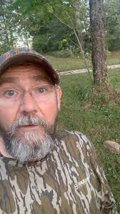 Billy Earls fish pee commercial! Come