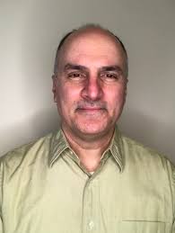 Q&A with Eric Dino (Harvey Kelekian, M.D.) — Fairfield Center Stage