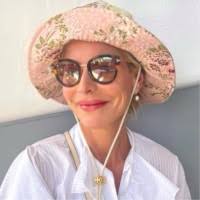 40+ Profile mit dem Suchbegriff „Anne Horst“