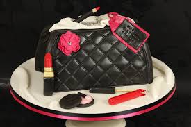 Maybe you would like to learn more about one of these? Make Up Bag Cake Yet Another Make Up Bag This Design Is V Flickr