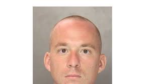 Robbery suspect surrenders to police