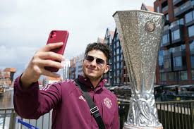Sir matt busby way, old trafford, manchester, m16 0ra Vilyarreal I Manchester Yunajted Sygrayut V Finale Ligi Evropy Anons Matcha Gazeta Ru
