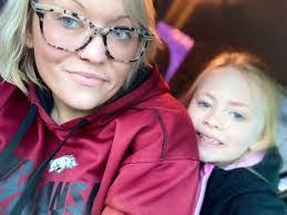 Amber Mcfadden's Instagram, Twitter & Facebook