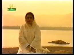 Abida khanam karam mangti hun female voice karam mangta hun old humd 2003. Ptv Naat Main Sou Jaon Ya Mustafa Kehte Kehte Nayyara Noor Watch Or Download Downvids Net