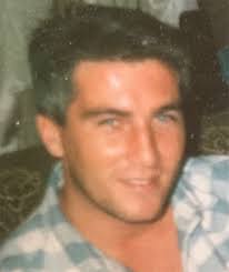 Fans think Paul Hollywood looks like Tom Cruise in 80s throwback photo!