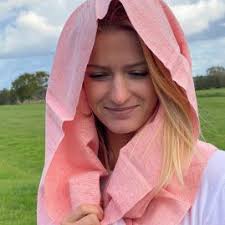 Scarves online. Select your scarf by price, natural fibre and colour