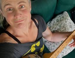 Steve's Guitars Archives