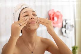 Diy oatmeal bath for eczema or sensitive skin. Diy Oatmeal Mask For Eczema How To Use It Emedihealth