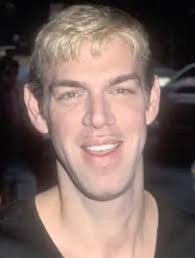 Jane Aucoin's Instagram, Twitter & Facebook