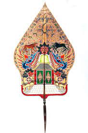 Traditional javanese wayang golek theatre puppets being sold as sourvenirs. Wayang Gunungan