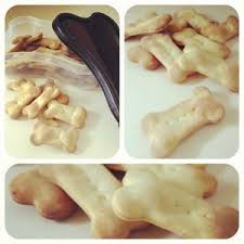 Friandises Au Bouillon De Volaille Nourriture Chien Recettes Pour Chien Nourriture Pour Chiens Faite Maison