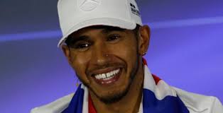 Hamilton štvrtýkrát v kariére majstrom sveta F1! ,,Nech žije Mexiko!,''  vyhlasoval po pretekoch