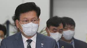 라벨은 다른 블로그 서비스의 태그에 해당하는 기능인데, 이것을 사이드바에 늘어놓으면 카테고리처럼 쓸 수 있다. Ebxudlorfltrom