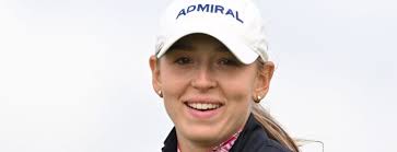 Emma Spitz startet nach rabenschwarzem Finish nur mit der 74.